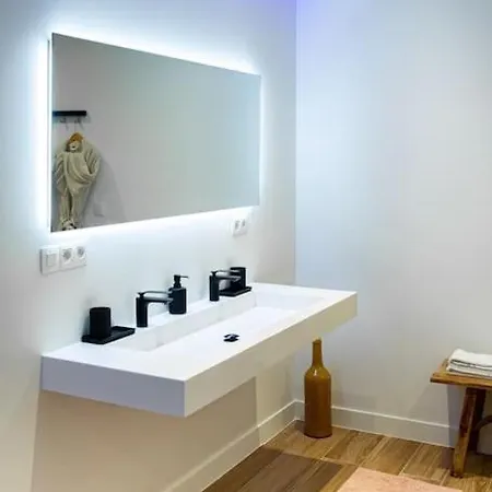 Luxury Loft Apartment *